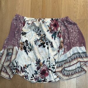 White House Black Market Women’s Floral Women's Off the Shoulder Blouse Size Med